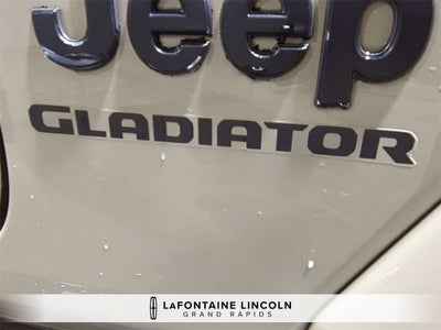 2022 Jeep Gladiator Overland