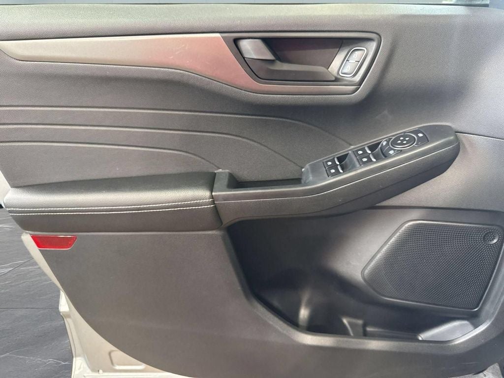 2023 Ford Escape Base