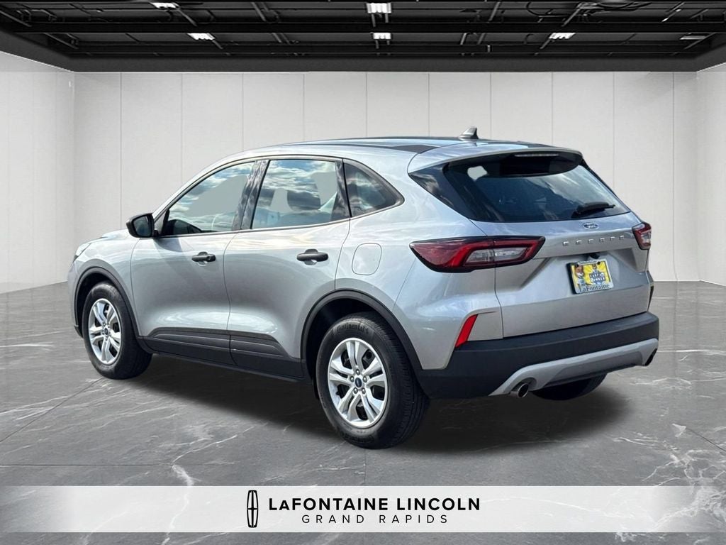 2023 Ford Escape Base