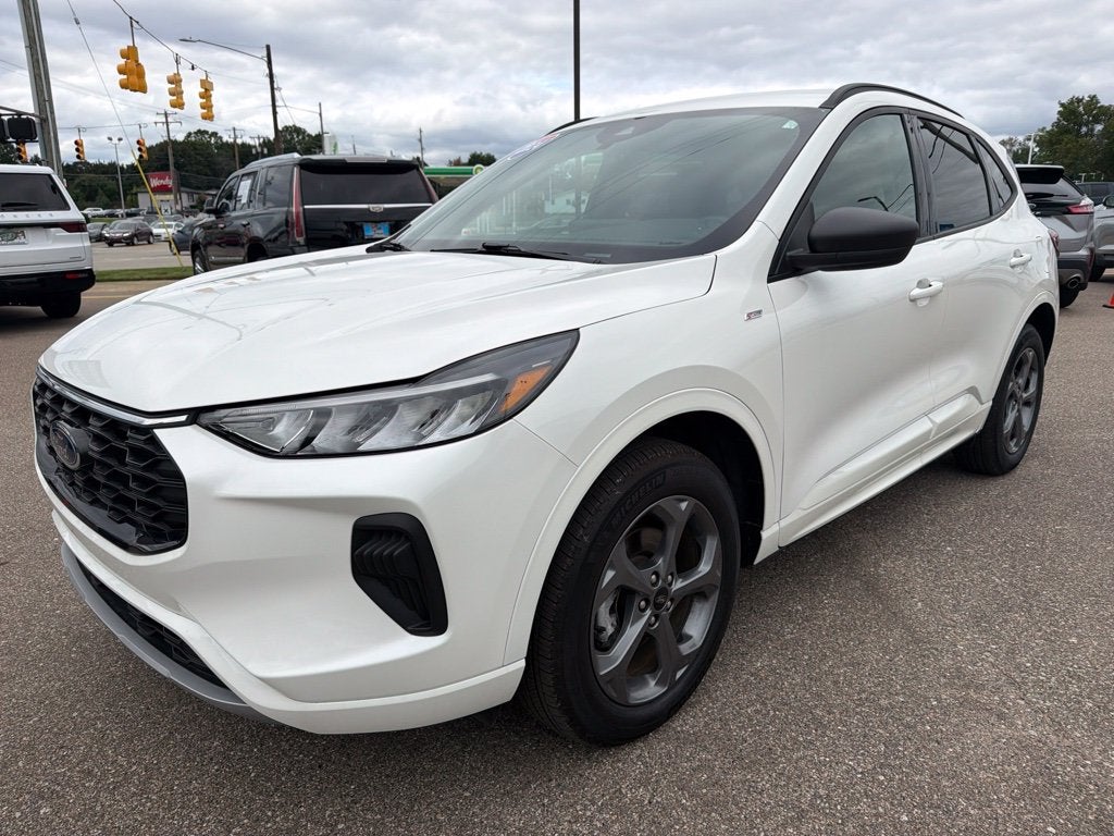 2024 Ford Escape ST-Line
