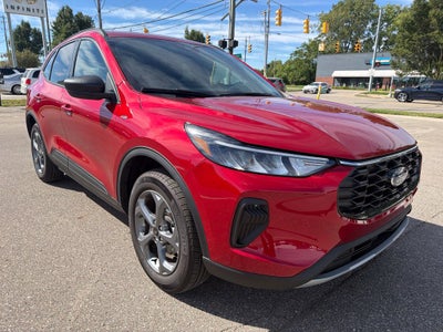 2025 Ford Escape ST-Line