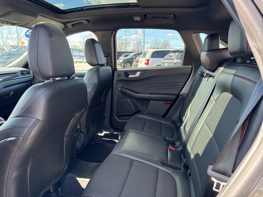 2023 Ford Escape ST-Line Select