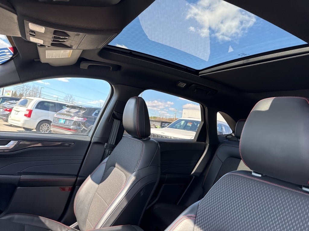 2023 Ford Escape ST-Line Select