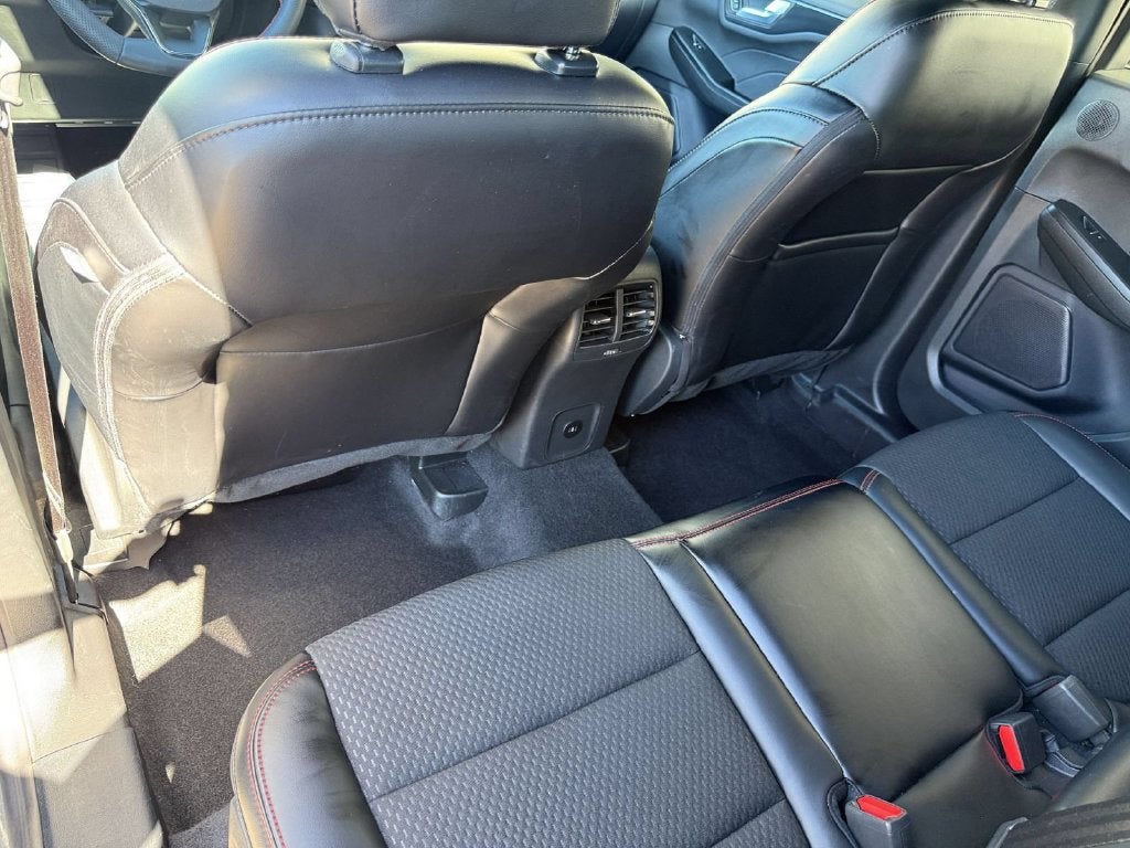 2024 Ford Escape ST-Line Select