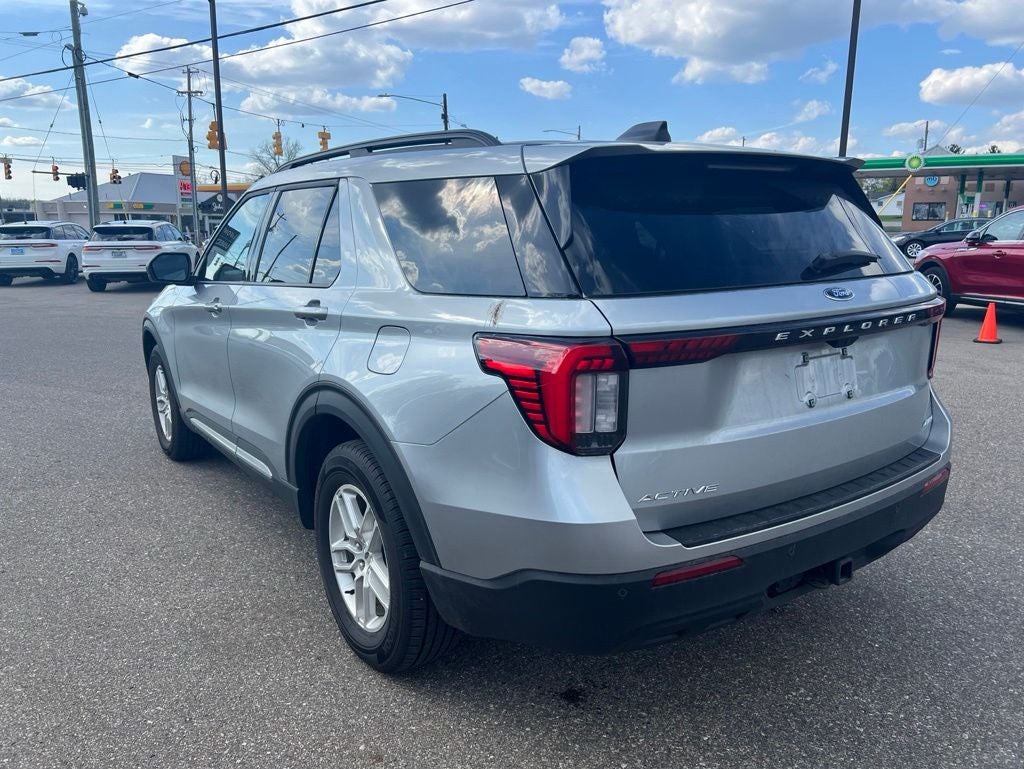 2025 Ford Explorer Active