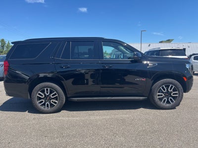 2023 GMC Yukon AT4