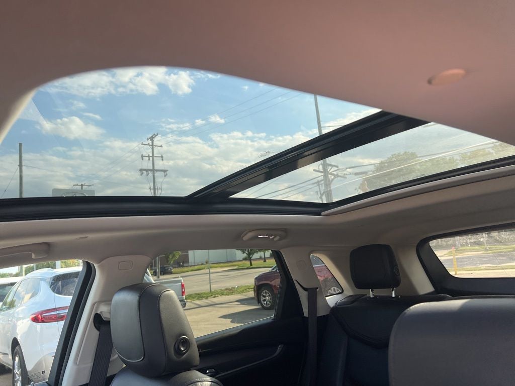 2017 Cadillac XT5 Luxury