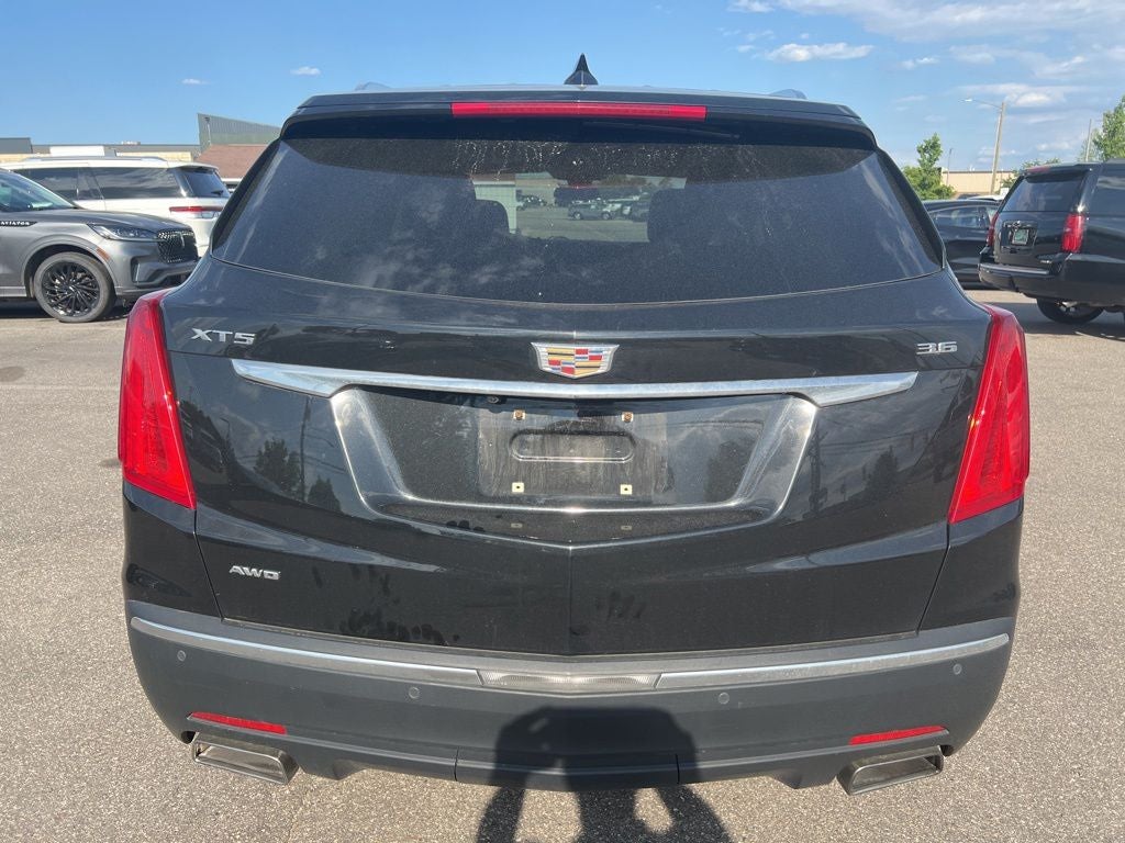 2017 Cadillac XT5 Luxury