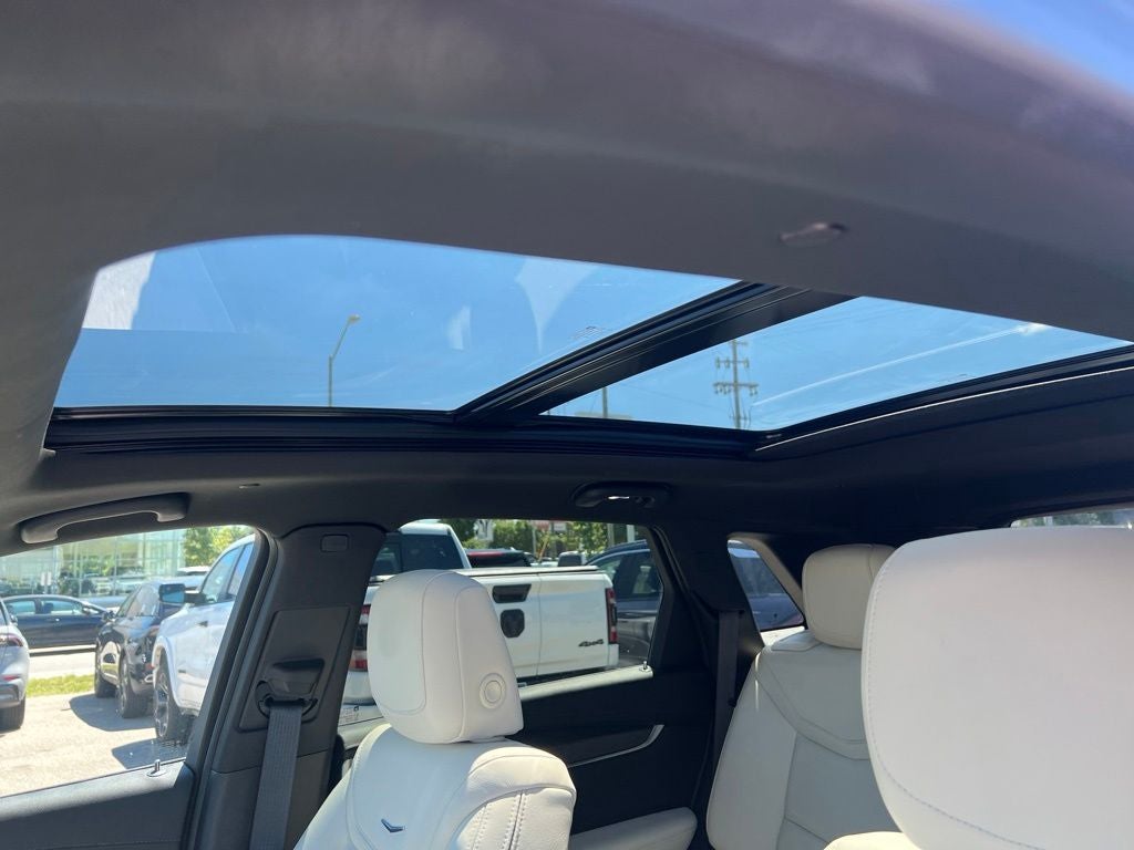 2024 Cadillac XT5 Sport