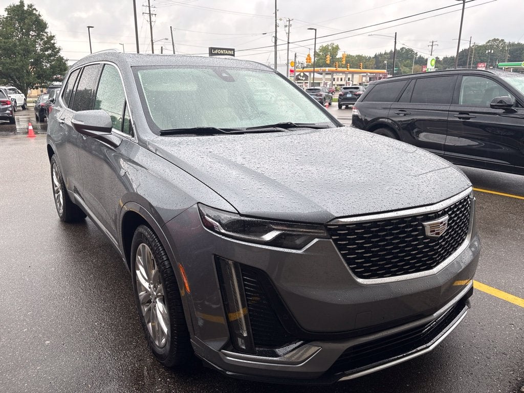 2021 Cadillac XT6 Premium Luxury