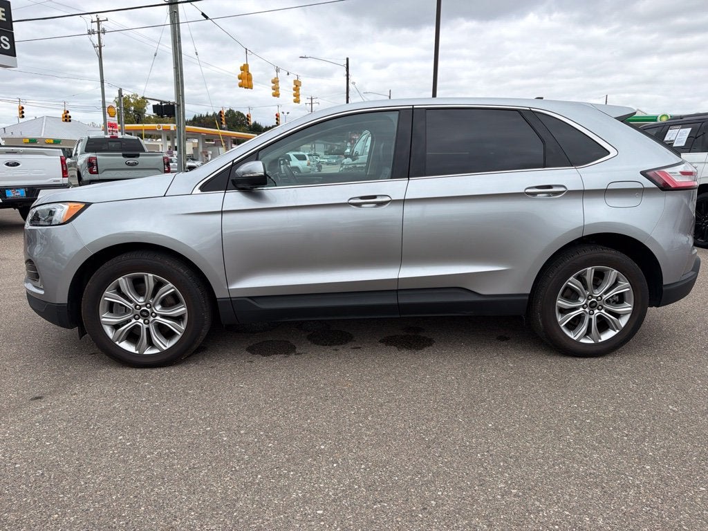 2023 Ford Edge Titanium
