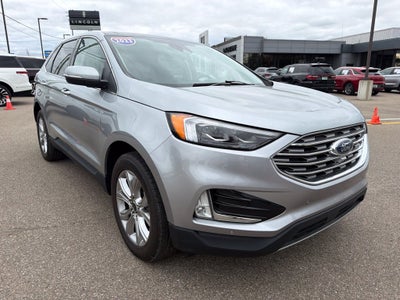 2023 Ford Edge Titanium