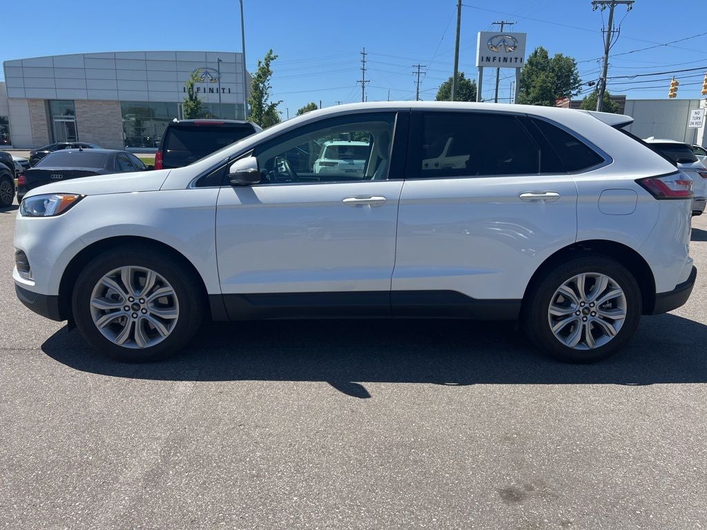 2023 Ford Edge Titanium