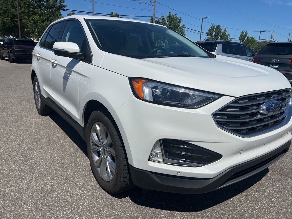 2023 Ford Edge Titanium