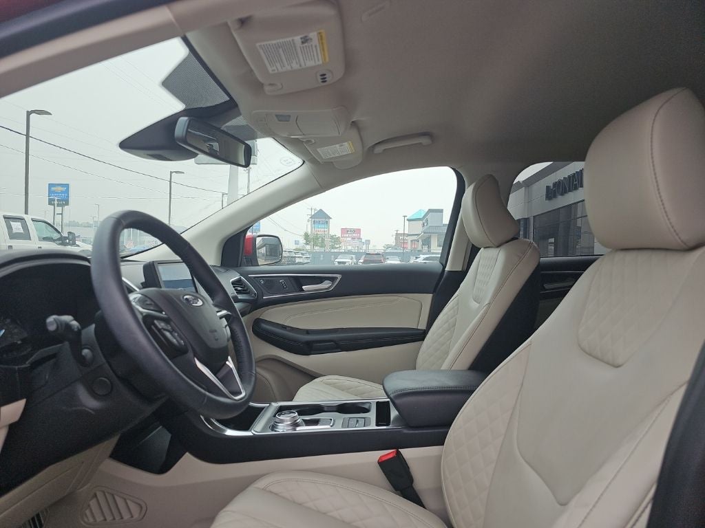 2023 Ford Edge Titanium