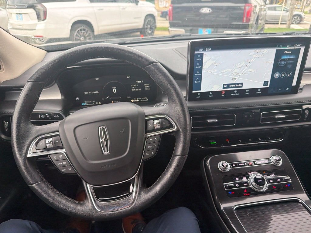 2023 Lincoln Nautilus Standard