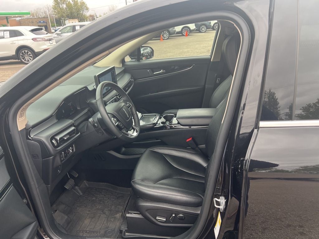 2023 Lincoln Nautilus Standard