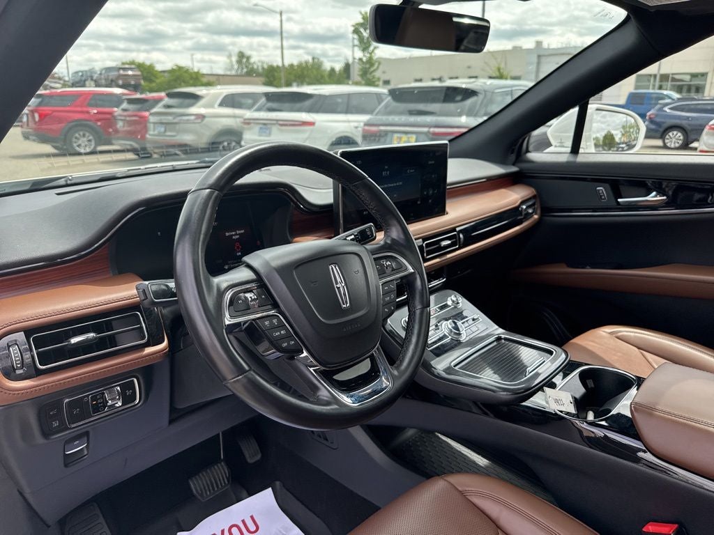 2023 Lincoln Nautilus Reserve