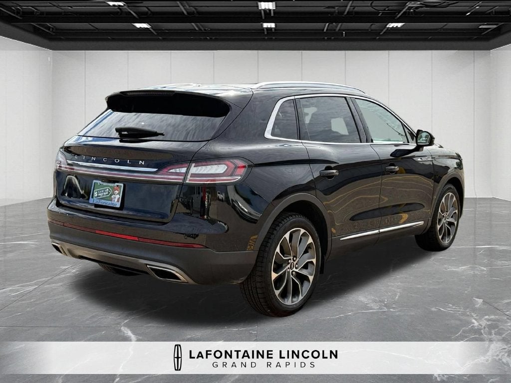 2023 Lincoln Nautilus Reserve