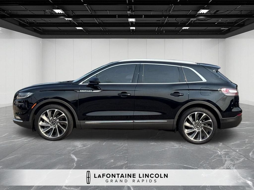2022 Lincoln Nautilus Reserve