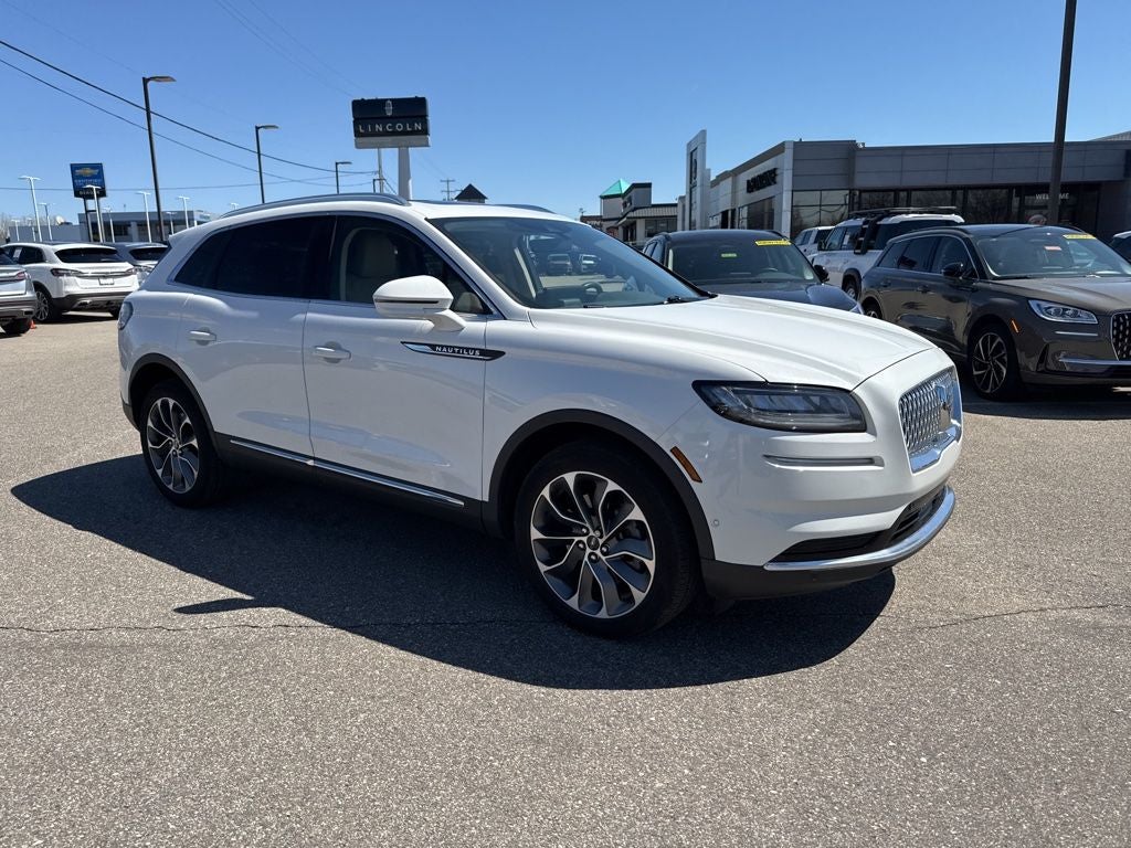 2023 Lincoln Nautilus Reserve