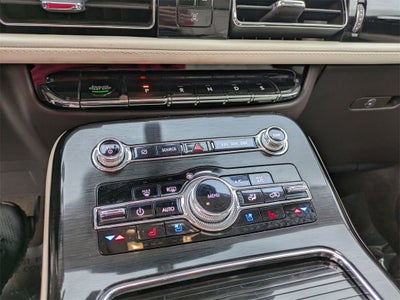 2022 Lincoln Nautilus Black Label