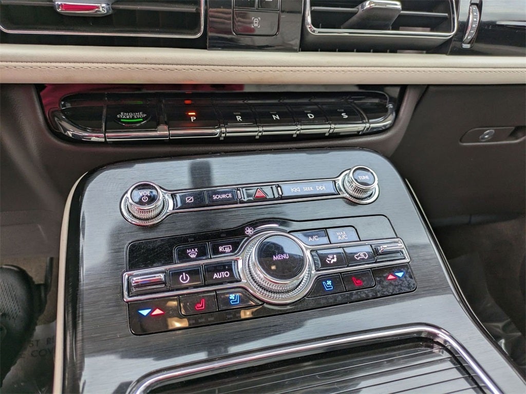 2022 Lincoln Nautilus Black Label