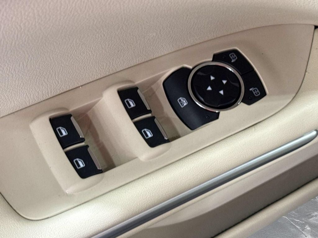 2013 Lincoln MKZ Base