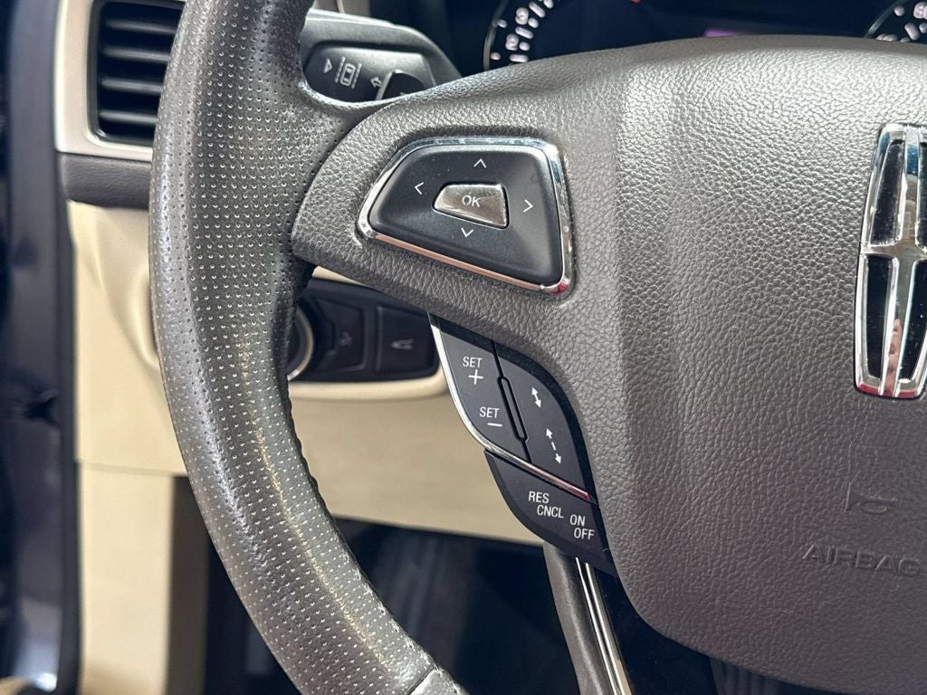 2013 Lincoln MKZ Base