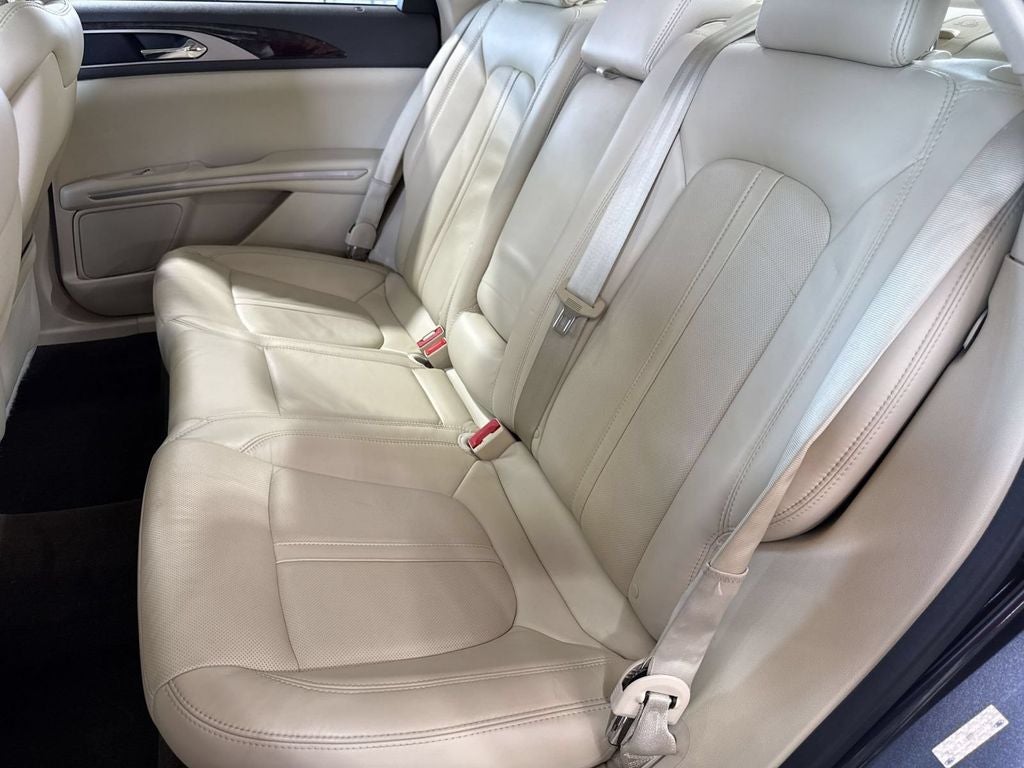 2013 Lincoln MKZ Base