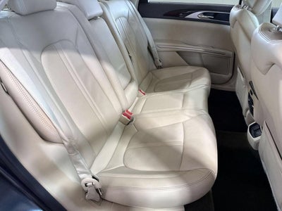 2013 Lincoln MKZ Base