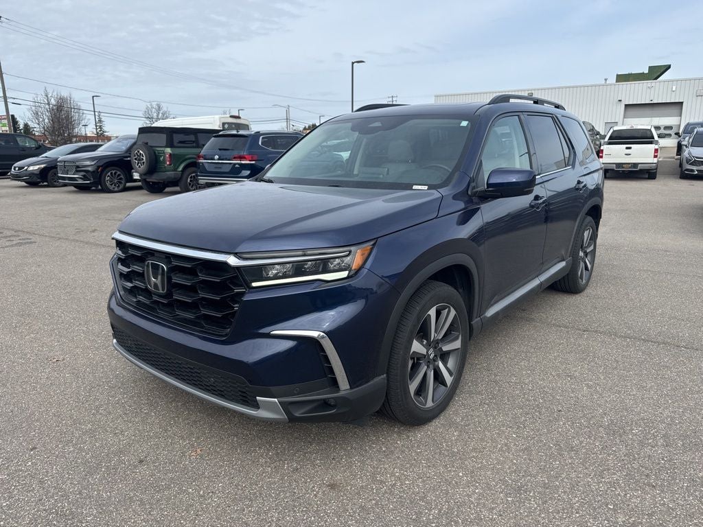 2023 Honda Pilot Touring