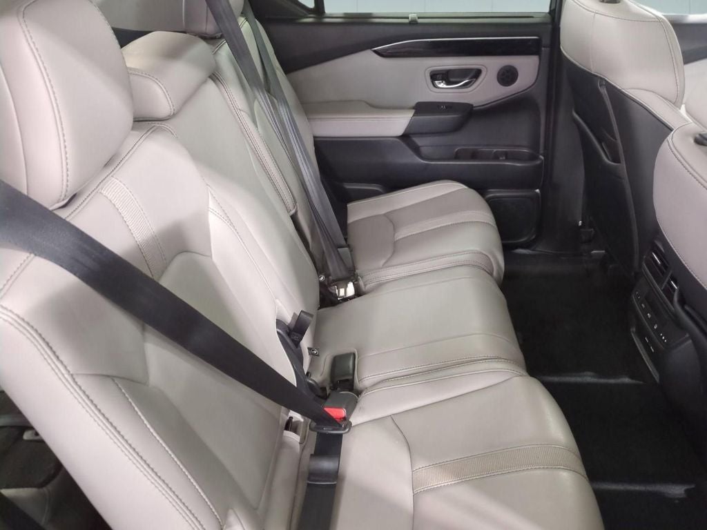 2023 Honda Pilot Touring