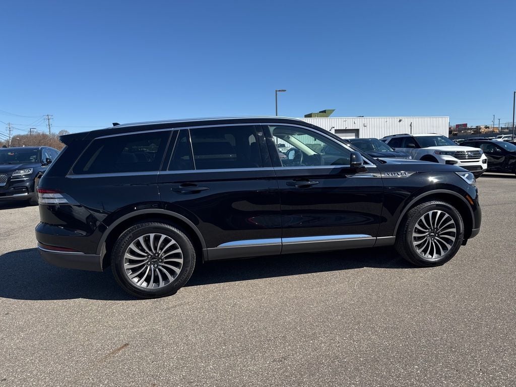 2023 Lincoln Aviator Standard