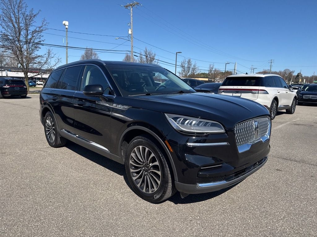 2023 Lincoln Aviator Standard