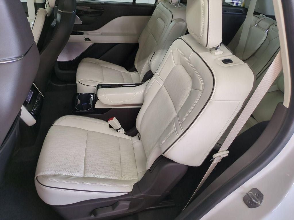 2023 Lincoln Aviator Black Label