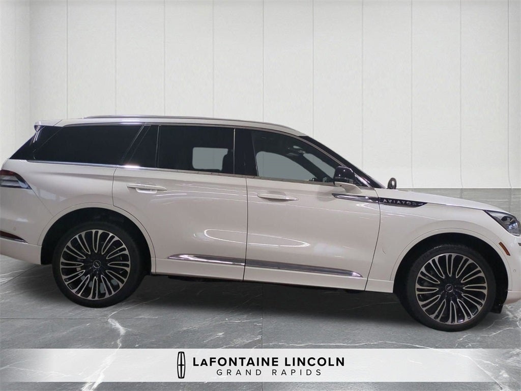 2023 Lincoln Aviator Black Label
