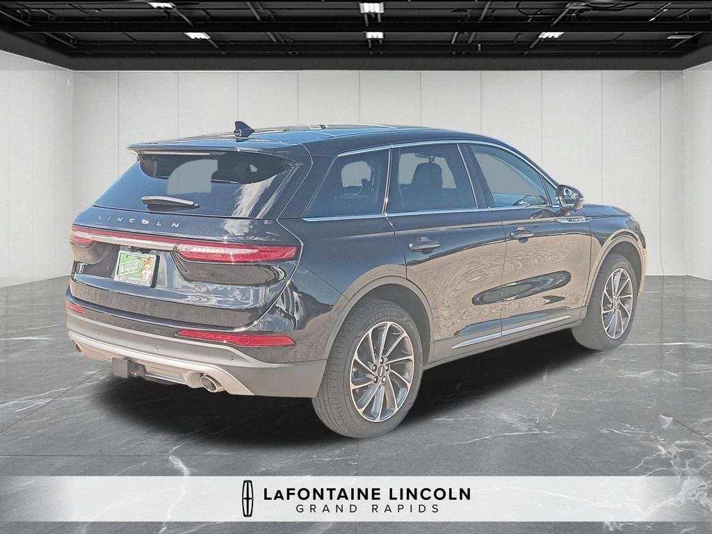 2024 Lincoln Corsair Premiere