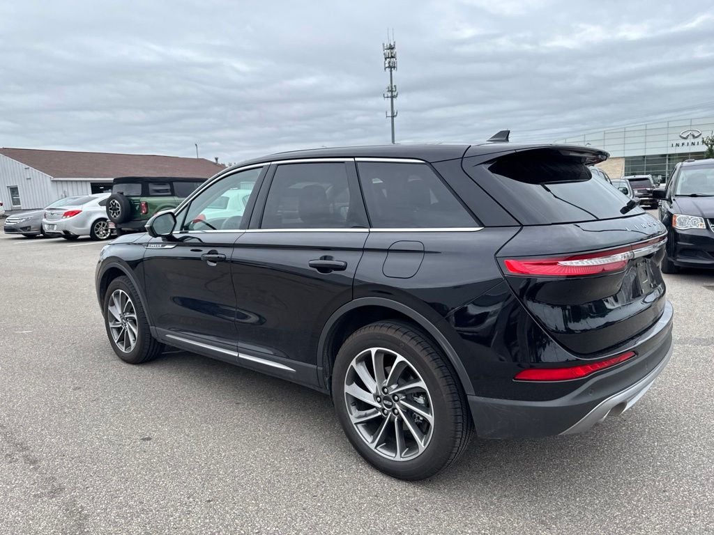 2023 Lincoln Corsair Standard