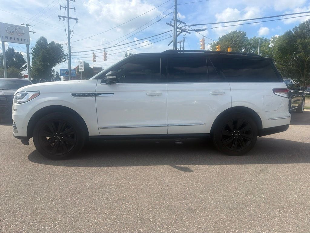 2024 Lincoln Navigator Black Label
