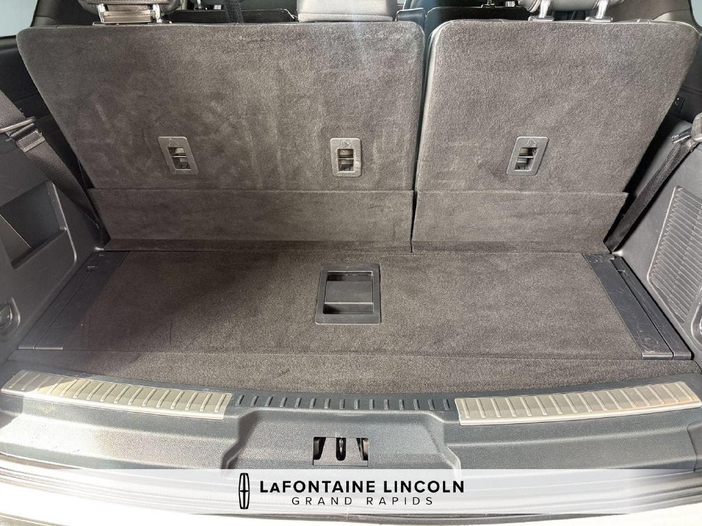 2024 Lincoln Navigator Black Label