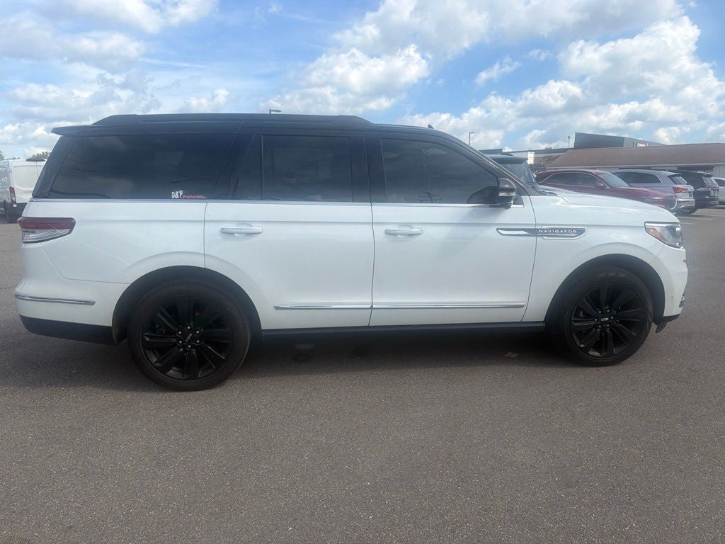 2024 Lincoln Navigator Black Label