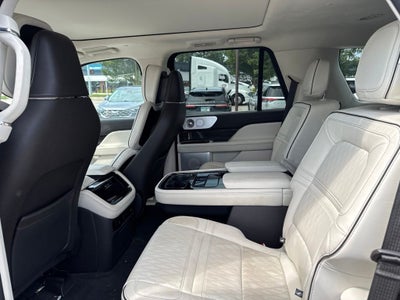 2023 Lincoln Navigator Black Label