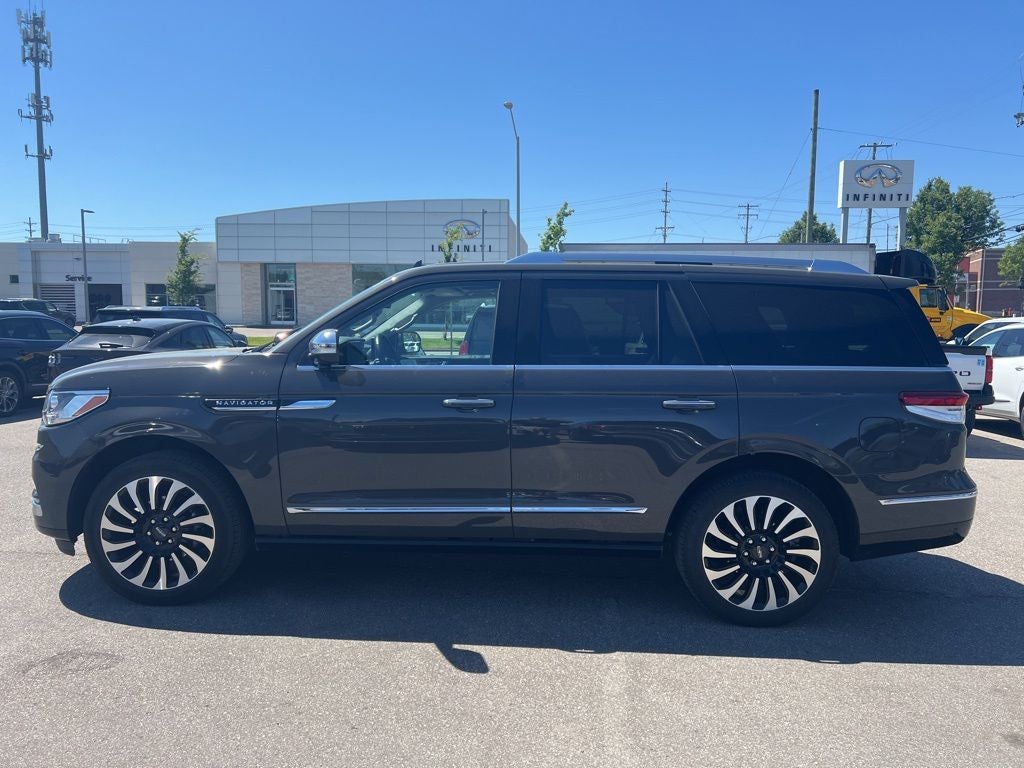 2023 Lincoln Navigator Black Label