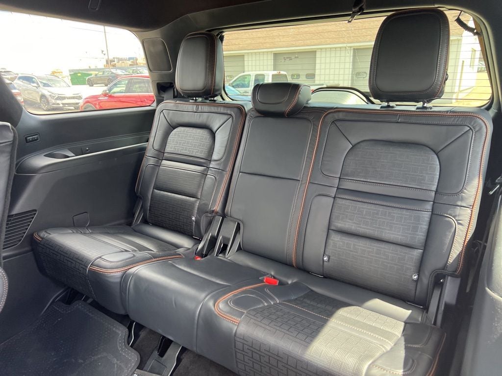 2024 Lincoln Navigator Black Label