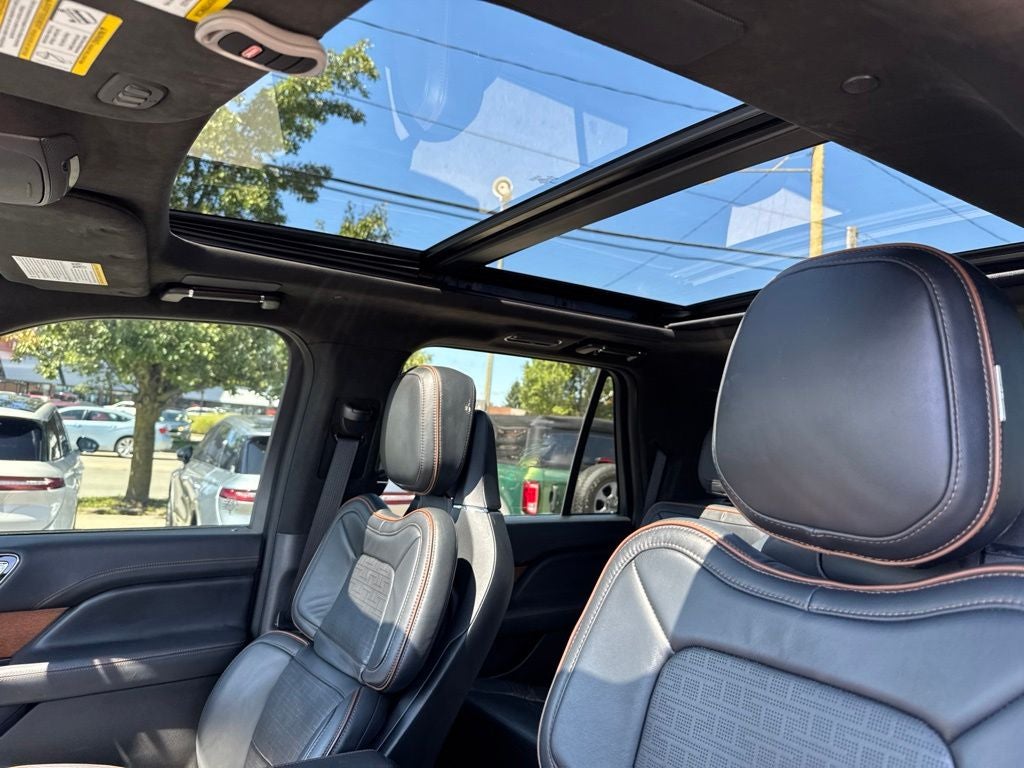 2023 Lincoln Navigator Black Label