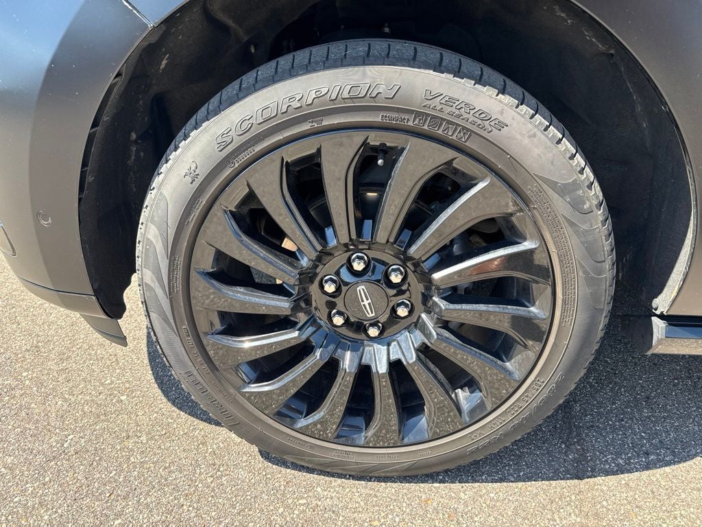 2023 Lincoln Navigator Black Label