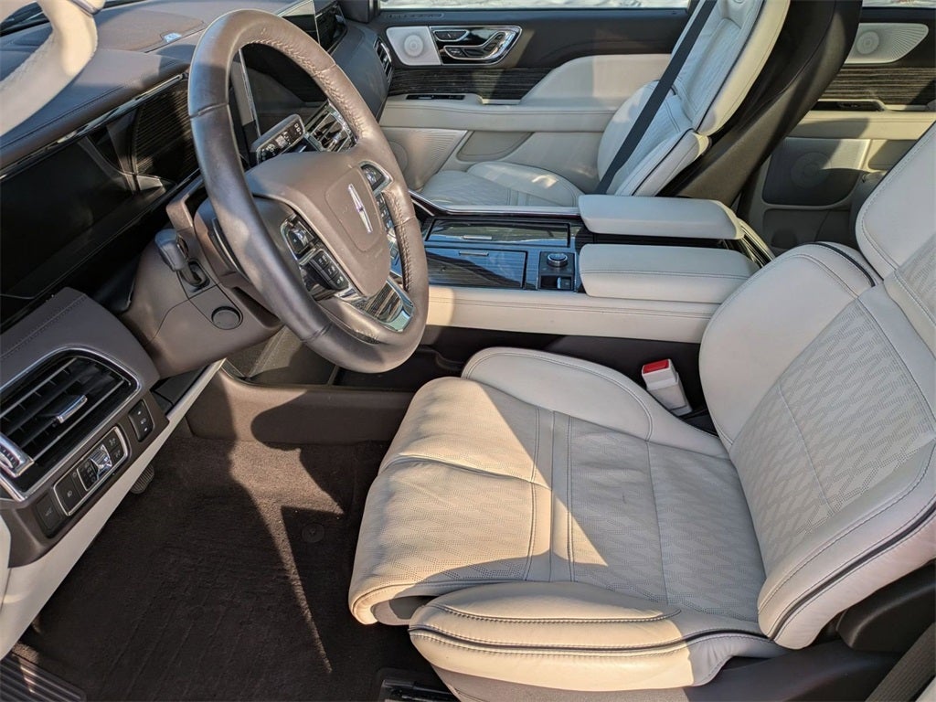 2023 Lincoln Navigator Black Label