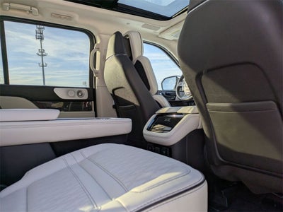 2023 Lincoln Navigator Black Label