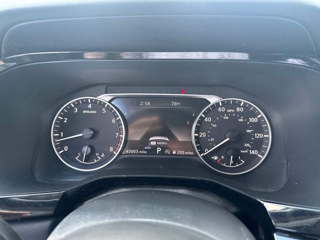 2025 Nissan Pathfinder SL